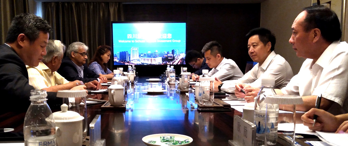 集团党委副书记、副董事长、总经理杨川会见印度靛蓝集团执行董事卡皮尔·巴蒂亚先生一行