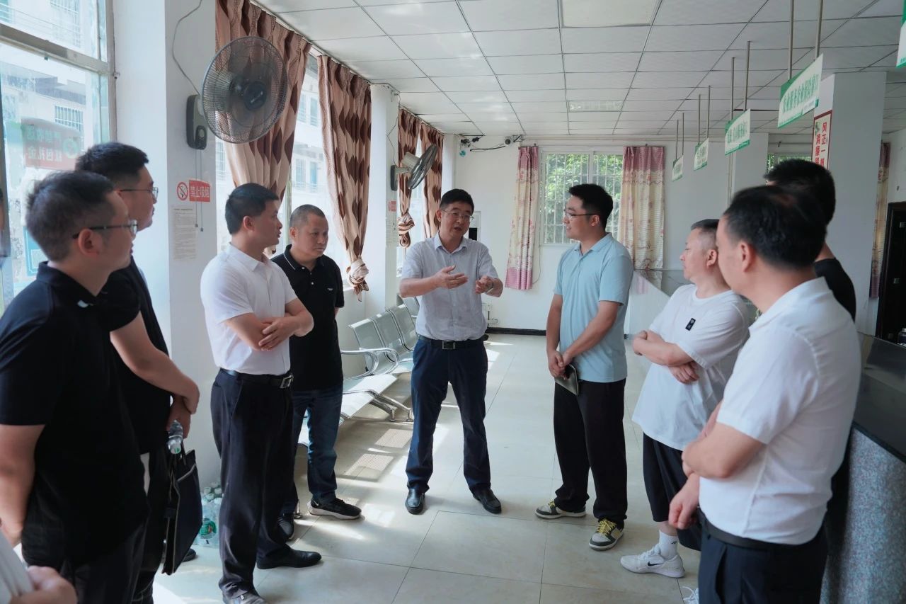 许东明赴南充市嘉陵区、巴中市通江县调研督导定点帮扶和托底性帮扶工作